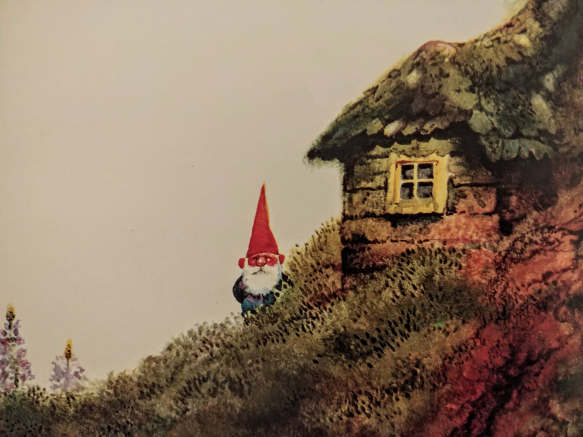 Zovu ga Polovanjek, Palček, Kepec i Malček: on je mitski dobri patuljak koji pod zemljom čuva blago.